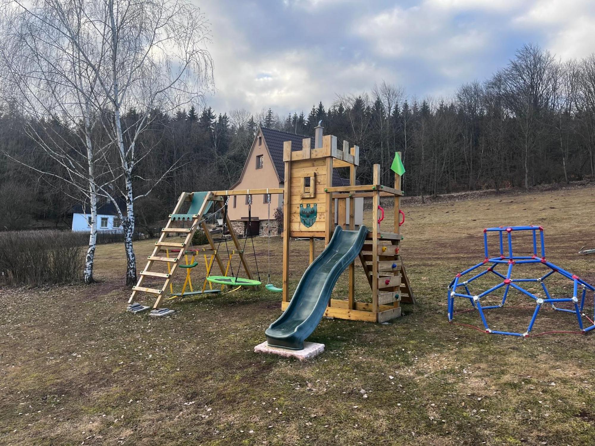 Chata Na Vyhlidce Železnice 外观 照片
